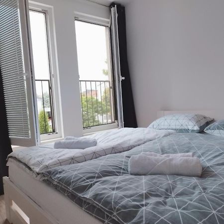 Apartment Sanya #3 Lubiana Esterno foto